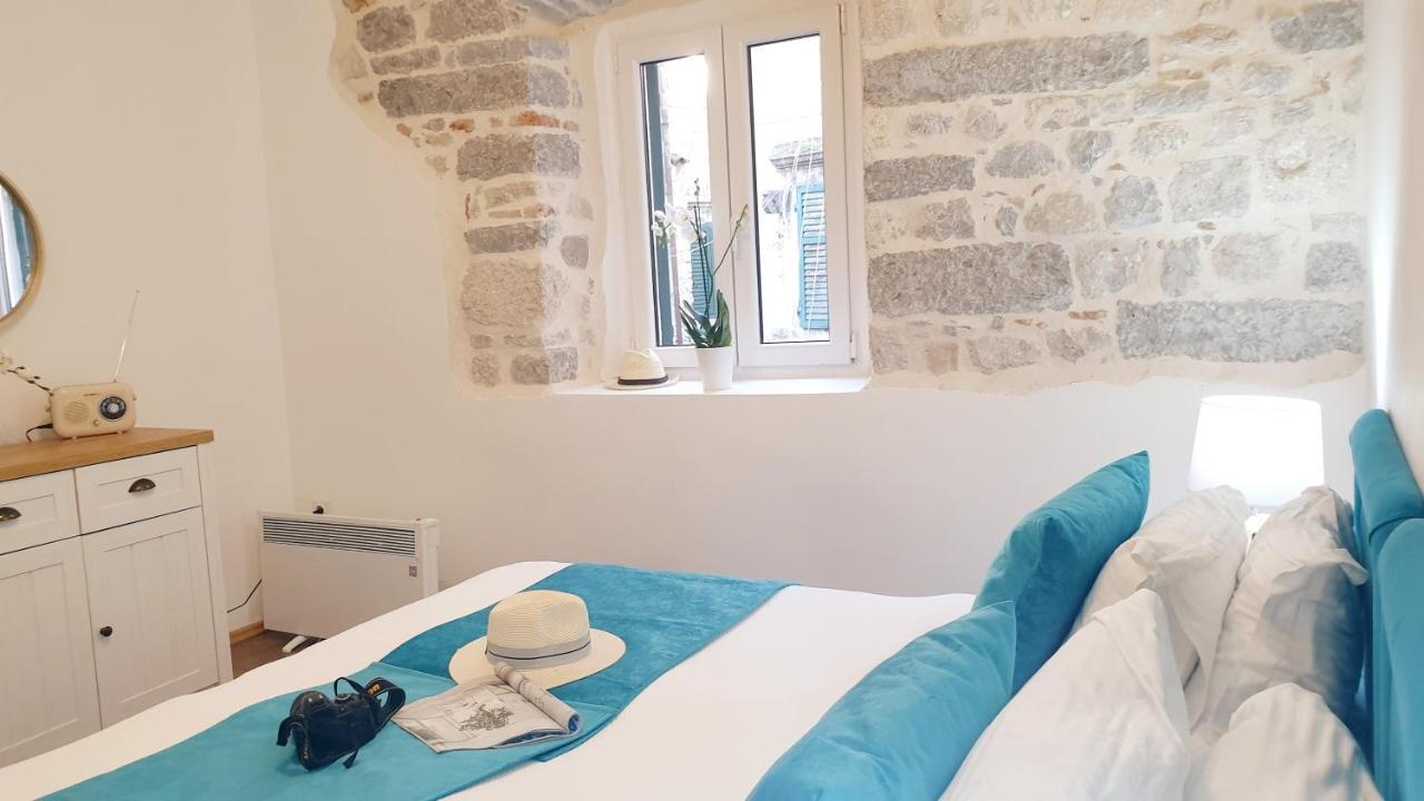 La Rocca Apartment Old Town Kotor Eksteriør billede